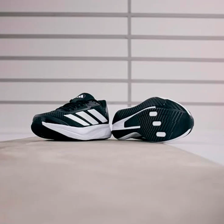 Adidas Duramo SL2 Laufschuhe Herren, cblack/ftwwht/grefiv, atmungsaktives Obermaterial, gepolsterte Zwischensohle, rutschfeste Gummisohle – Bild 24
