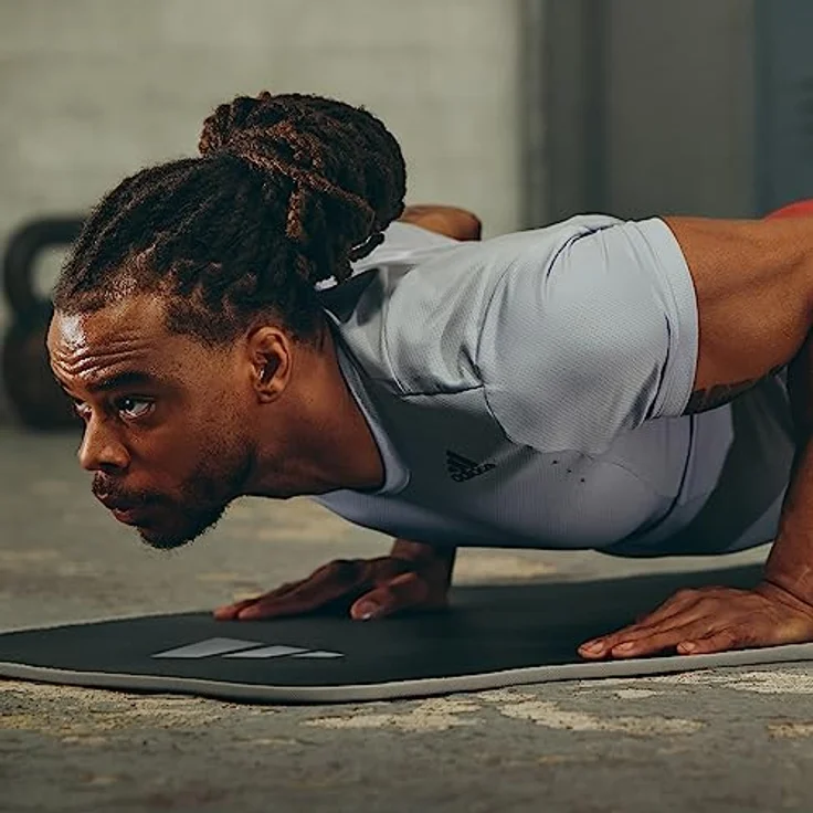 adidas Yogamatte (10 mm) - voll gepolstert, mit genähten Stoffkanten und geriffelter Unterseite, rutschfest, inkl. Tragegurt, Maße: 183 x 61 cm – Bild 4