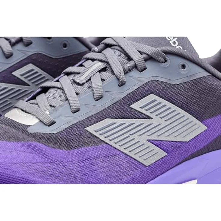 New Balance FuelCell Rebel v5, Laufschuhe für Herren, lila grau, mit Fuel Cell-Schaum und rutschhemmender Laufsohle – Bild 6