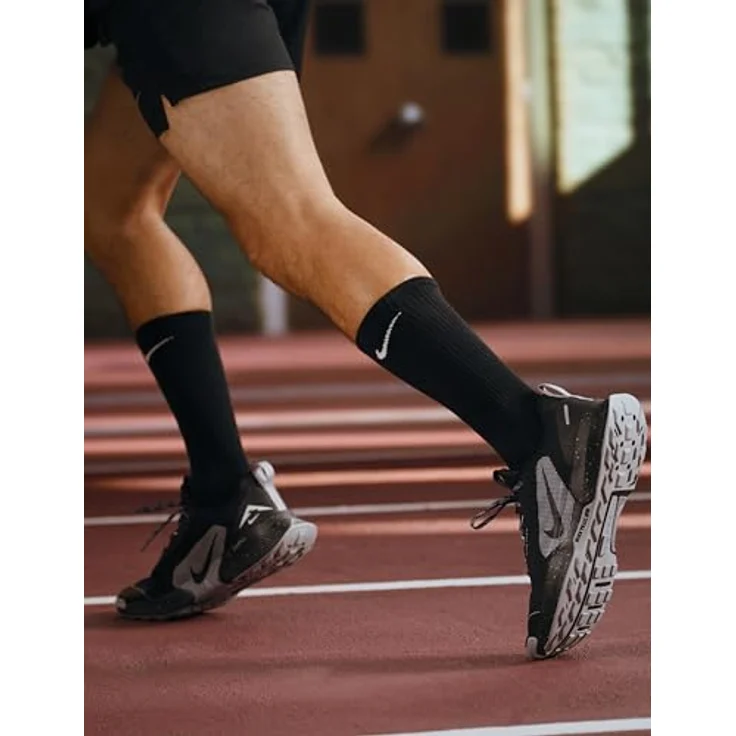 Nike Juniper Trail 3 FQ0904001, Trailrunning-Schuhe für Herren mit optimalem Grip und Dämpfung, Schwarz – Bild 2