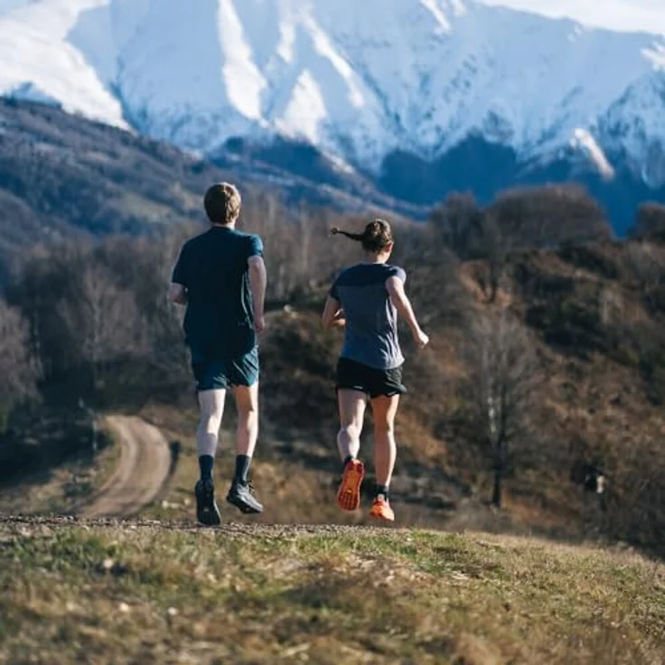 Altra Olympus 6, Trailrunningschuhe mit maximaler Dämpfung, Vibram® Megagrip-Außensohle, atemfähiges Mesh-Obermaterial – Bild 3