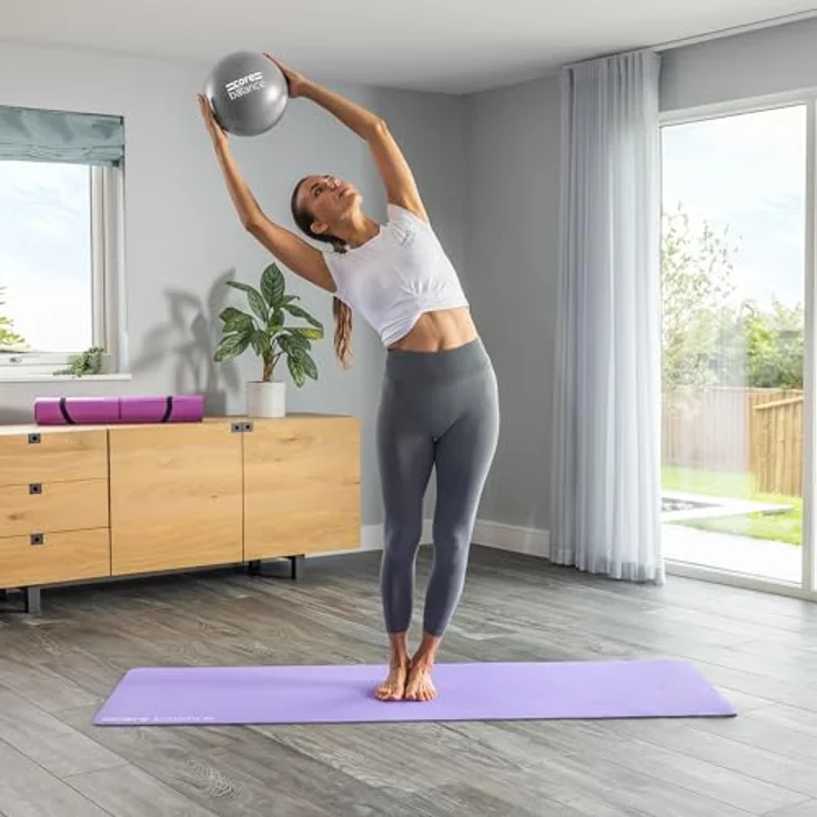 Core Balance Pilatesball - Anti-Burst Yogaball - rutschfestes PVC - Gymnastik, Fitness, Physiotherapie leicht – Einfach Aufzublasen - 200 Kg Maximalgewicht - 23 cm groß, 200 g - 4 – Bild 2