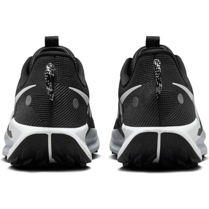 Nike PEGASUS TRAIL 5 Laufschuhe, schwarz, mit ReactX Dämpfung und Gummi-Sohle für bessere Bodenhaftung, Größe 10.5 – Bild 2