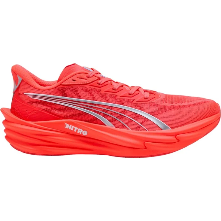 PUMA Deviate NITRO 4, Hochleistungs-Laufschuhe mit NITROFOAM und PWRPLATE, Ultra Red-PUMA Silver, Größe: 12