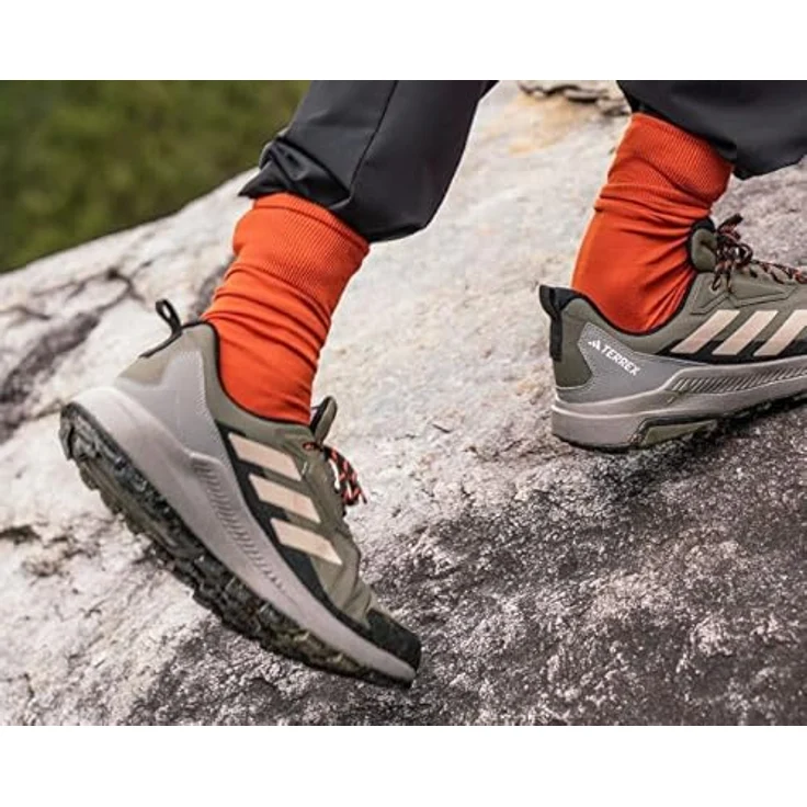 adidas TERREX ANYLANDER RAIN.RDY, wasserdichter Wanderschuh mit Traxion Außensohle und halbhohem Schaft – Bild 2