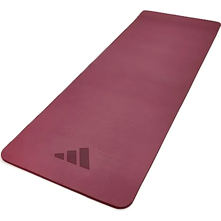 adidas Pilates-Matte, 15 mm dicke Yogamatte mit gerippter Oberfläche und 2-in-1 Tragegurt, umweltfreundlich