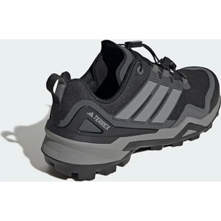 adidas TERREX Skychaser GORE-TEX, wasserdichter Wanderschuh mit Continental Gummi und Lightstrike Dämpfung, Schwarz – Bild 7
