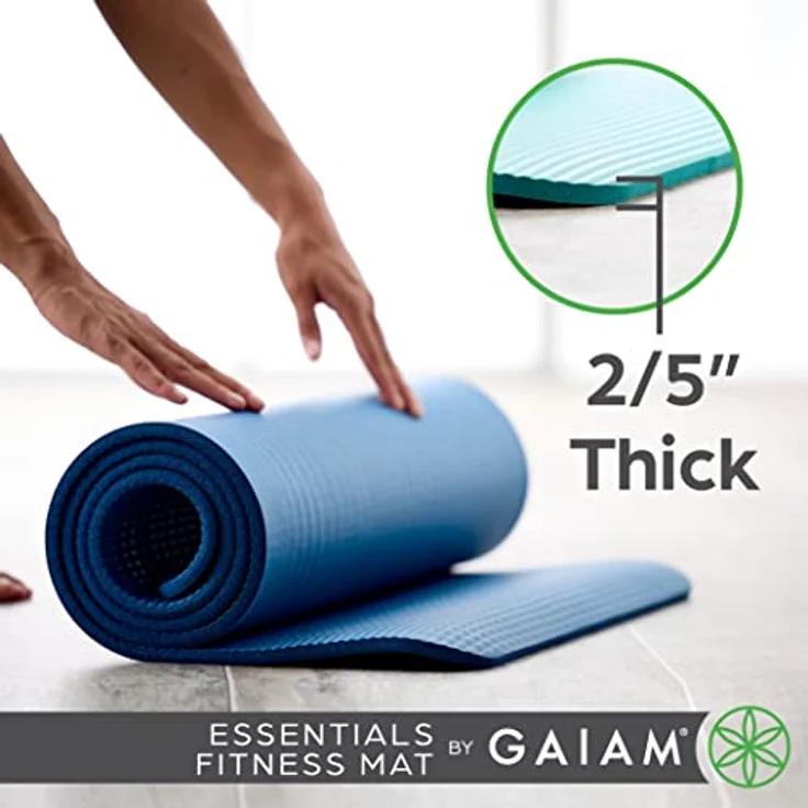Gaiam Essentials Fitness Mat, Yogamatte, 10 mm Dicke, schwarz, 183 cm x 61 cm, strapazierfähig – Bild 3