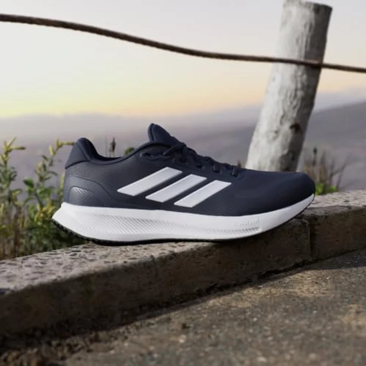 ADIDAS Herren Laufschuh Runfalcon 5, Cloudfoam Dämpfung, atmungsaktives Mesh-Obermaterial, schwarz – Bild 2