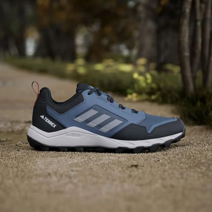 Adidas Terrex Tracerocker 2, Robuste Multisportschuhe zum Trailrunning, Atmungsaktives Obermaterial, Multicolored, Größe 45 1/3 – Bild 2