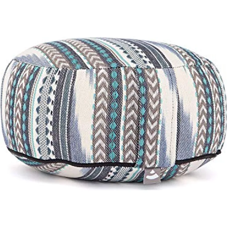 Bodhi Meditationskissen Rondo | Ethno Collection | Sitzkissen mit Tragegriff und abnehmbarem Bezug aus Baumwolle | Rundes Yogakissen mit Dinkelfüllung | Ikat-Webstoff (schwarz-weiß-blau)