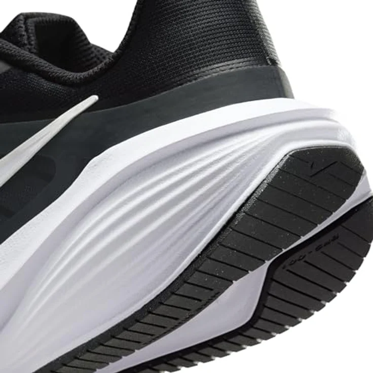 Nike Downshifter 14, Laufsportschuhe Herren mit hoher Dämpfung und trittsicherer Gummisohle – Bild 9