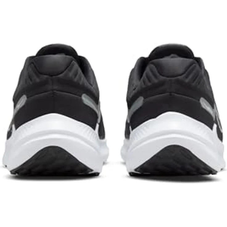 Nike Quest 5, Neutraler Laufschuh mit Dämpfung, Black Smoke Grey/Dark Smoke Grey/White, EU 38.5 – Bild 9
