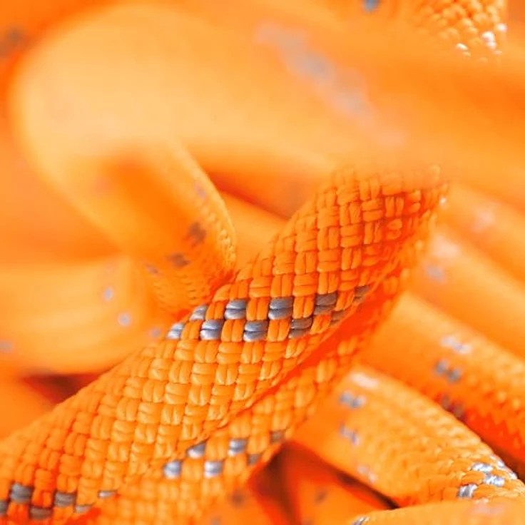 Mammut 9.5 Alpine Dry Rope 70m, Kletterseil mit wasser- und schmutzabweisender Dry-Veredelung und abriebfester Mittelmarkierung – Bild 2
