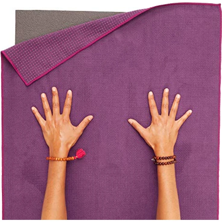 Bodhi GRIP2 Yoga Towel | Handtuch mit Anrtirutsch-Noppen (grau/aubergine) | Mikrofaser-Yogatuch | Rutschfestes Trainings-Handtuch | Ideal für Hot Yoga |Yogamattenauflage | rutschfest & Antibakteriell - Preisvergleich – Bild 4