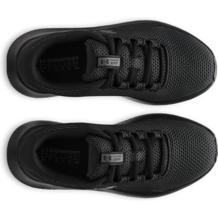 Under Armour Ua W Charged Surge 4, Laufschuhe für Damen mit atmungsaktivem Mesh-Obermaterial und Charged Cushioning®, schwarz – Bild 4