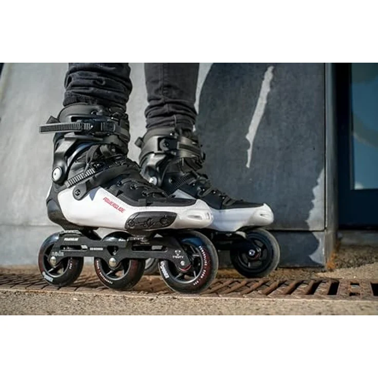 Powerslide Tau 90, Inline Skates mit 3-Rollen-System, TRINITY Montage und MYFIT Innenschuh, Größe 45 – Bild 6
