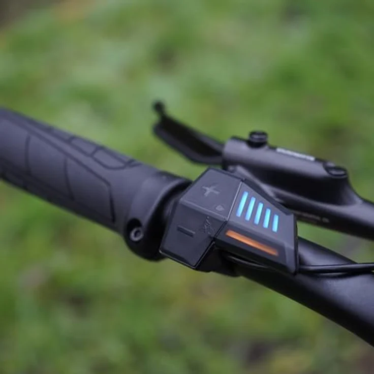 Prophete Dice 1.0 E-MTB 27,5" – Enovation Hinterradmotor 250W, 40Nm, Shimano Altus 8-Gang, 100 km Reichweite, Suntour XCT Federgabel, Hydraulische Scheibenbremse, Bronze Grün – Bild 10