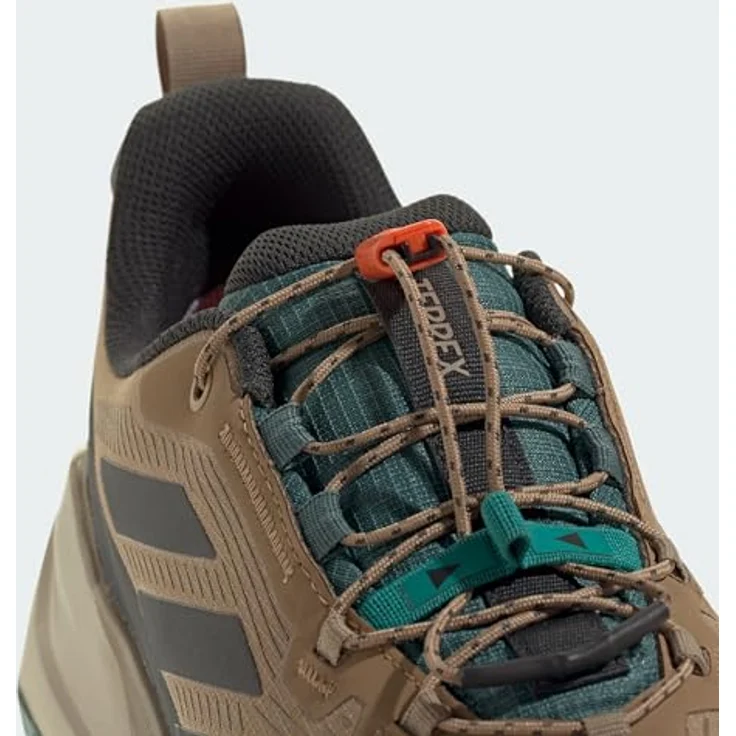adidas Terrex Trailmaker 2 Gore-Tex, wasserdichte Wanderschuhe mit Speed Lacing System, Cardboard Grey/Five Carbon - EU 40 2/3 – Bild 5