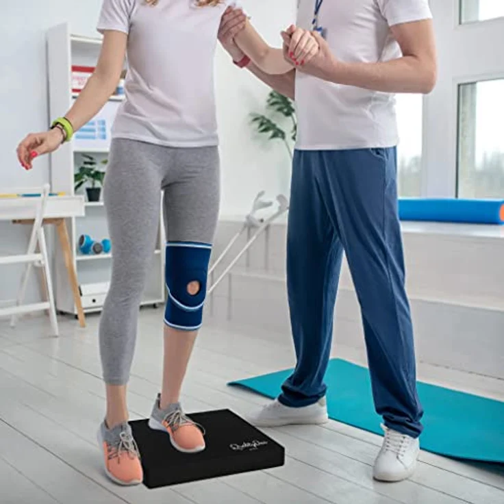 Quality Den Balance Pad, Rutschfester Weichschaum, Balancekissen für Stabilität und Koordination - Hilft, die Tiefenmuskulatur zu Stärken - Inklusive e-Übungshandbuch (40x34x5 cm, Schwarz) – Bild 5