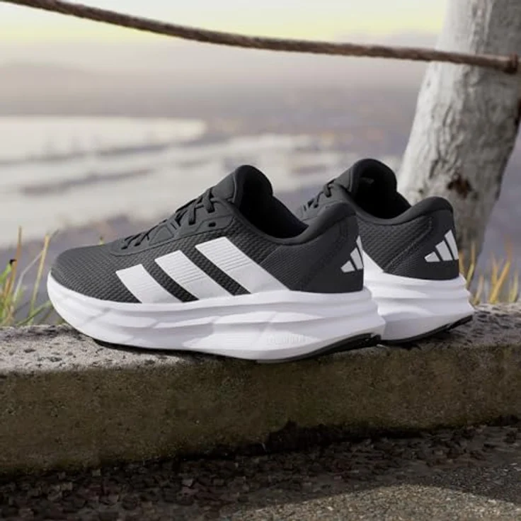 adidas Galaxy 7 Running, Laufschuhe in Schwarz mit optimaler Dämpfung und atmungsaktivem Obermaterial – Bild 2