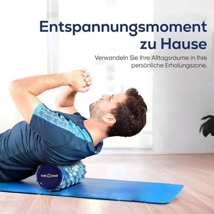 Body & Mind® Faszienrolle, Massage-Rolle zur Muskelregeneration mit 3D Noppenstruktur, 33 x 14,5 cm, Blau-Weiß – Bild 5