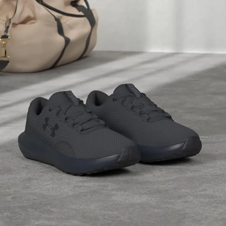 Under Armour Surge 4, Fitnessschuhe Herren mit atmungsaktivem Mesh-Obermaterial, gepolstertem Schaftrand und Charged Cushioning, Schwarz/Noir, Größe 42 EU – Bild 2