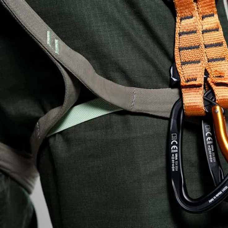 Salewa Agner Gurt Damen, Klettergurt in Grün, XS, leicht und atmungsaktiv mit 5 Materialschlaufen und gepolstertem Hüftgurt – Bild 4