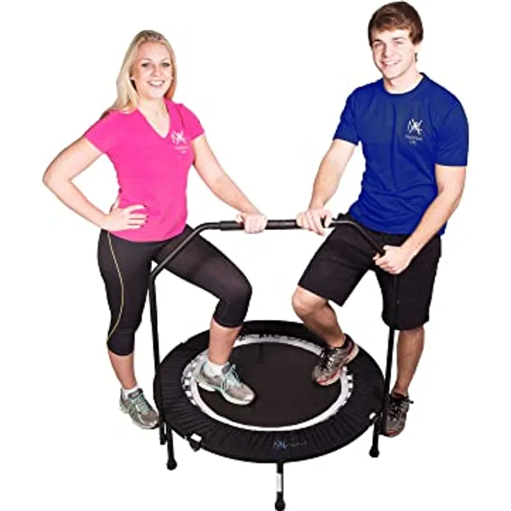 MaXimus PRO Faltbares Trampolin | Nr. 1 Indoor Minitrampolin mit Haltestange für Erwachsene| Bestes Fitnessstudio für zu Hause | KOSTENLOSER Aufbewahrungsbeutel, Spannbänder, ONLINE- & DVD- Workouts!