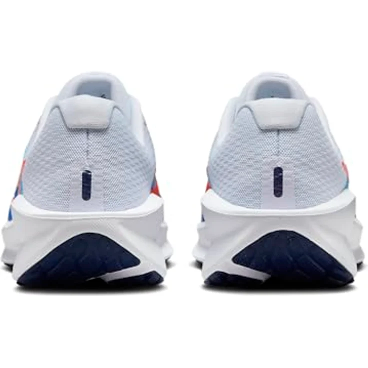 Nike Downshifter 13, Laufschuh für Herren mit atmungsaktivem Sandwich-Mesh, grau, Gr. 441/2 – Bild 5