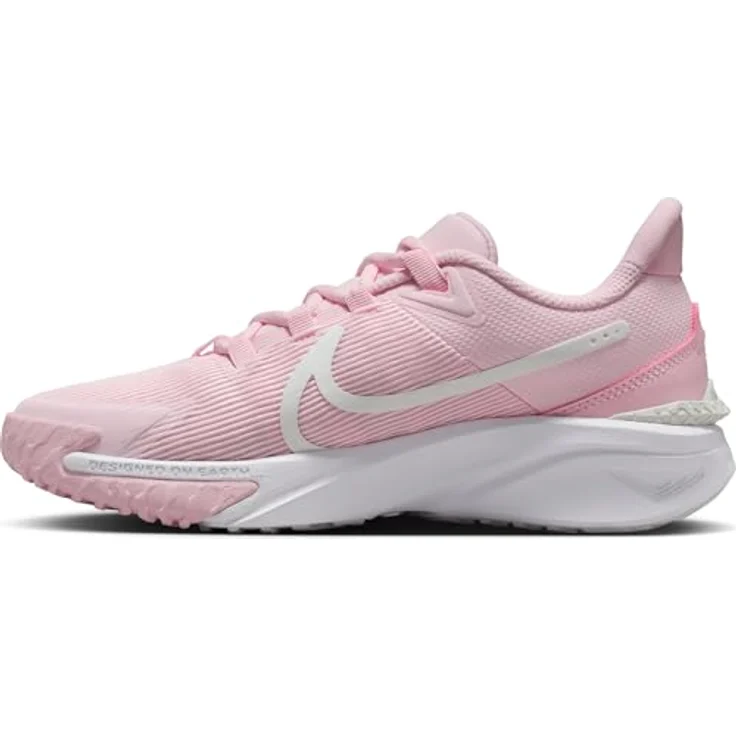 Nike Star Runner 4 Junior, Jungen Laufschuhe mit atmungsaktivem Obermaterial, schwarz – Bild 9