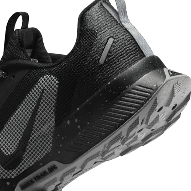 Nike W NIKE JUNIPER TRAIL 3, Damen Trailrunningschuhe mit starker Profilsohle, EU 38.5 – Bild 8