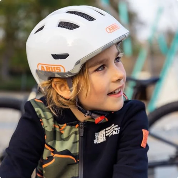 ABUS Smiley 3.0 ACE LED, Kinder Fahrradhelm mit Licht, tiefe Passform, Platz für Zopf, Schwarz, Größe S – Bild 6