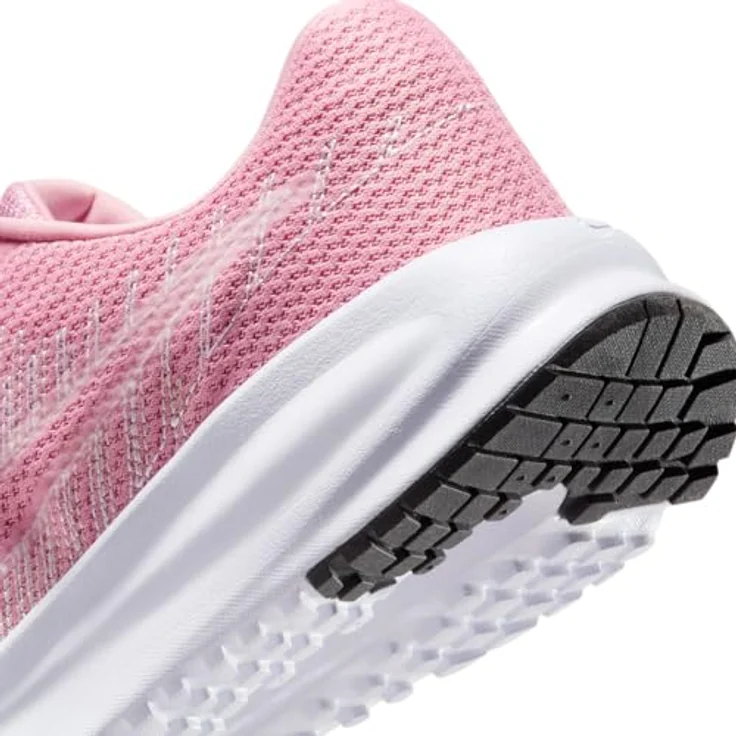 Nike Run Defy, Laufschuhe mit atmungsaktivem Mesh-Obermaterial und flexibler Dämpfung, Schwarz – Bild 8