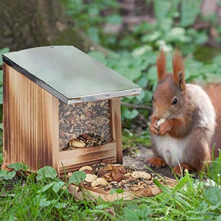 Relaxdays - Eichhörnchen Futterhaus, Futterstelle aus Holz, wetterfestes Metalldach, Eichhörnchen Kobel zum Stellen, natur – Bild 6