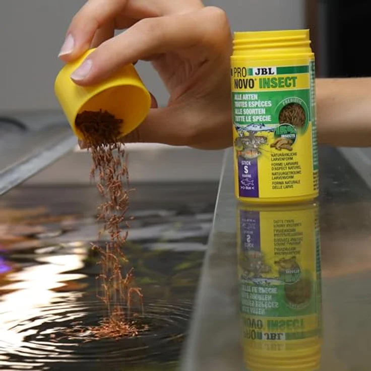 JBL PRONOVO INSECT STICK, Fischfutter-Sticks für Aquarienfische 3-10 cm, präbiotisch, 100 ml – Bild 5