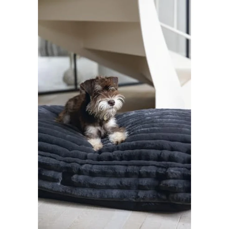 Designed By Lotte Tierkissen Hundekissen Reza anthrazit - Stilvolles Liegekissen mit recyceltem Innenbezug – Bild 2