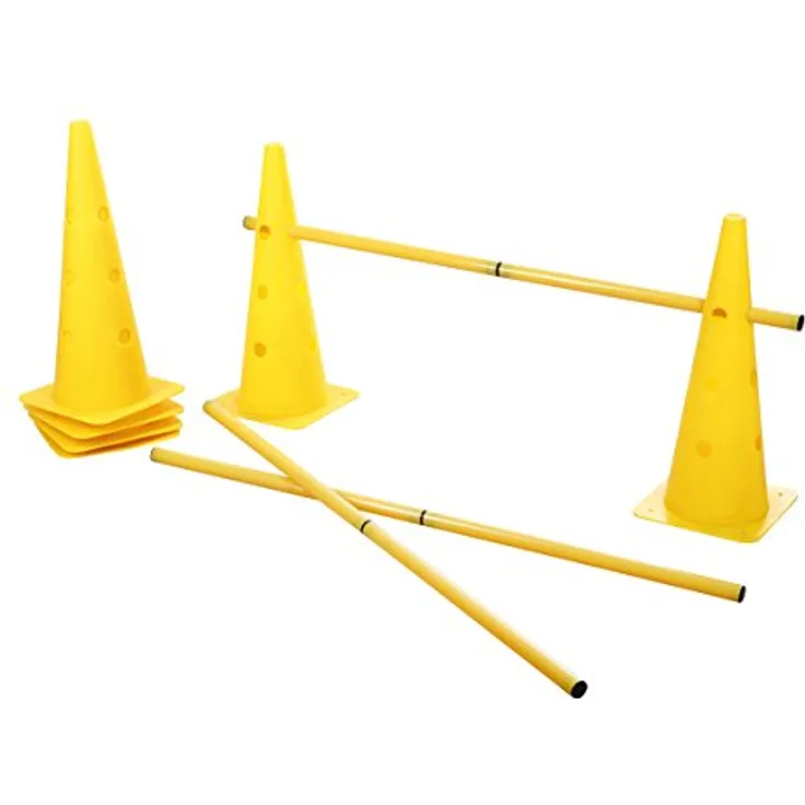 Kerbl Pet Agility Pylonen-Hürden Set, gelb, 3 höhenverstellbare Hürden für Slalomlauf und Training, inkl. 6 Pylonen und 3 zerlegbaren Kunststoffstangen