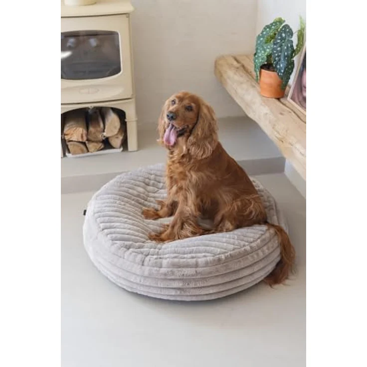Designed By Lotte Tierkissen Hundekissen Reza rund beige - Nachhaltiges Hundekissen mit recycelter Polyesterfaser – Bild 13