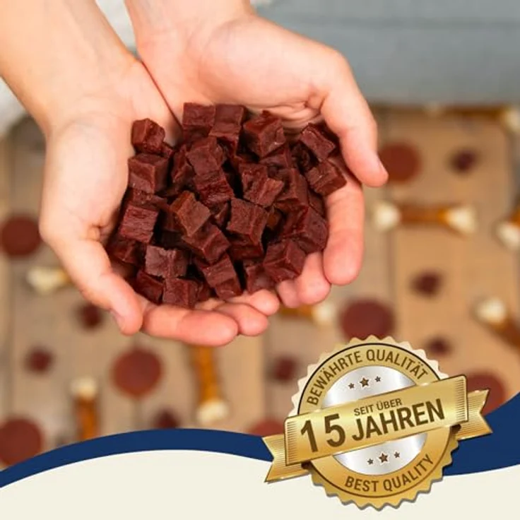 Lyra Pet® Pferdefleischwürfel, 10 kg Hundefutter Snack, fettarm, schonend getrocknet, leicht kaubar, ideal für Welpen und Senioren – Bild 4