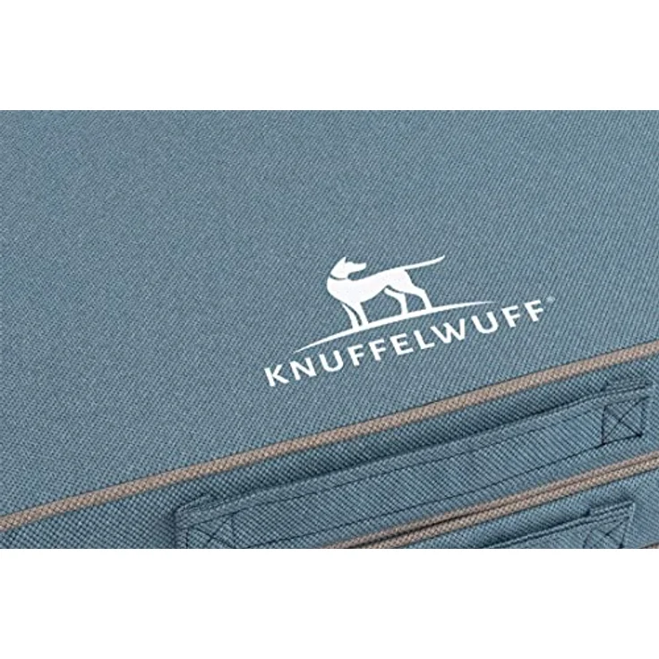 Knuffelwuff Tacoma, Faltbare orthopädische Hundematte aus Velours, 140 x 120 cm, hellblau, abnehmbarer Bezug, waschbar, für große, mittelgroße und kleine Hunde – Bild 4