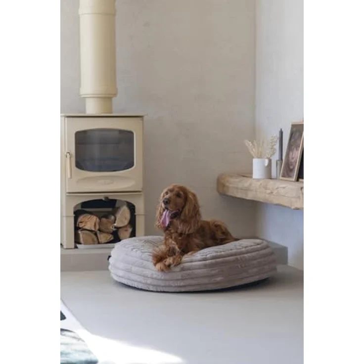 Designed By Lotte Tierkissen Hundekissen Reza rund beige - Nachhaltiges Hundekissen mit recycelter Polyesterfaser – Bild 10