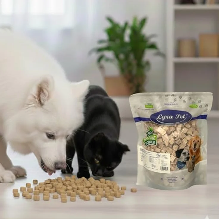 Lyra Pet® Entenbrustwürfel gefriergetrocknet, 200 g Snack für Hunde & Katzen, getreidefreies & fettarmes Leckerli, proteinreich, ideal für Kitten, Welpen & Senioren – Bild 4