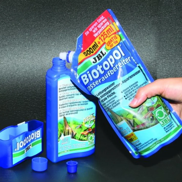 JBL Biotopol 23005 Wasseraufbereiter für Süßwasser Aquarien, Nachfüllpack 625 ml mit Aloe Vera und Vitaminen B für gesunde Fische – Bild 2