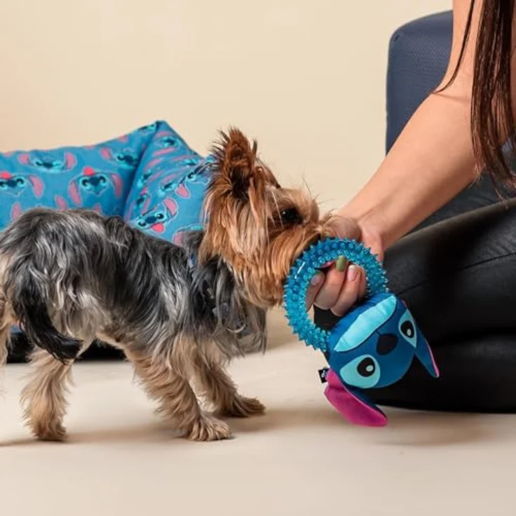 Cerdá Cerda Pets Dog Teether Stitch, Kauspielzeug für Hunde aus EVA, blau, mit Zahnpflege und Klang, 13 x 6 x 22 cm – Bild 6
