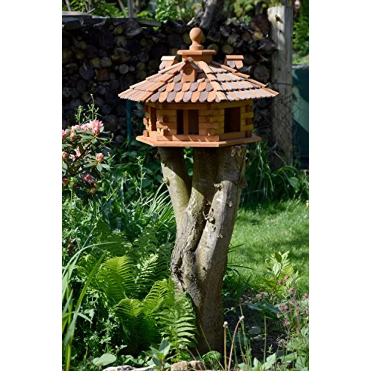 dobar 45310e Rustikales Vogelfutterhaus im Blockhaus-Stil mit dekorativem Holzschindeldach, Vogelhaus mit 6 Einfluglöchern, Kiefer, XXL, braun – Bild 6