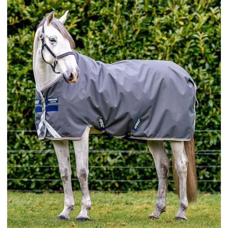Horseware® Amigo® Bravo 12 Original Weidedecke, wasserdicht und atmungsaktiv, 100g leicht, mit Kapuzen-Schlaufen und reflektierenden Streifen – Bild 1