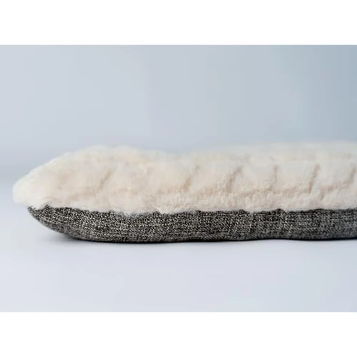 TrendPet Hundedecke Heaven, gefütterte Wendedecke für Hunde und Katzen, 4 cm dicke Füllung, beige – Bild 4