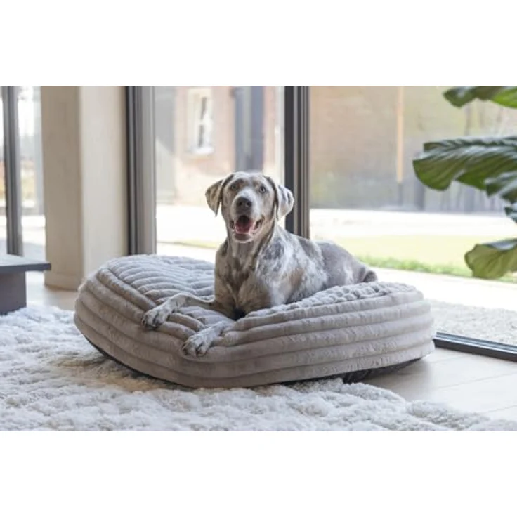 Designed By Lotte Hundekissen Reza Rund Beige, Recycelte Polyesterfüllung, Rutschfeste Unterseite, Maschinenwaschbar – Bild 4