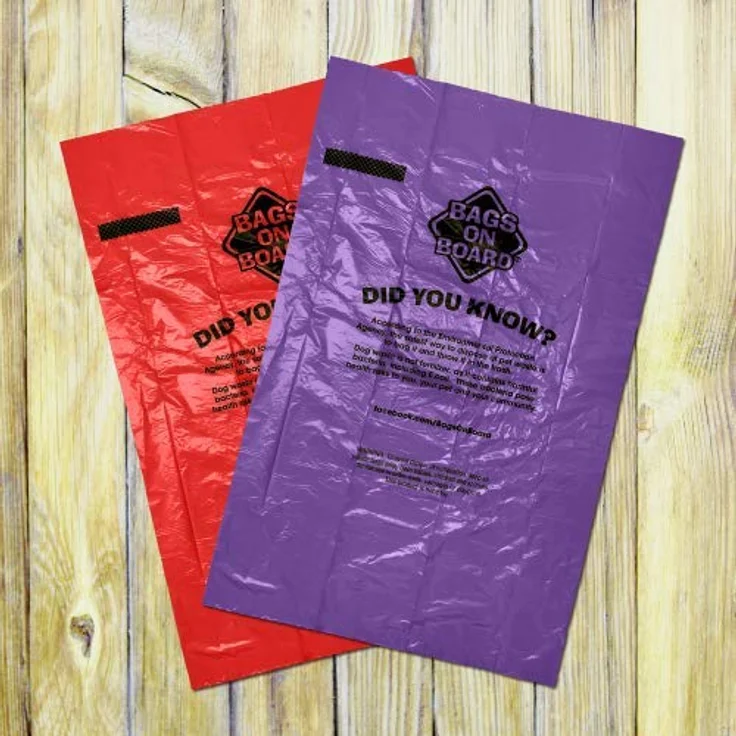 Bags on Board Kotbeutel mit Triple Berry Duft, 140 Stück, auslaufsicher und geruchsneutralisierend, ideal für große Hunde – Bild 3